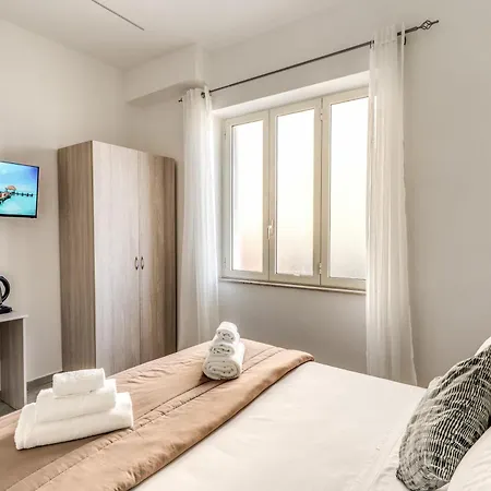 Royal Couette-café 3*