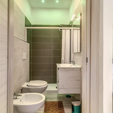 Couette-café Royal Naples